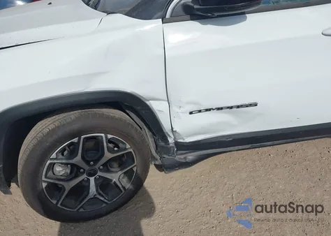 2025 Jeep Compass Limited 4X4 из США, поврежденный, VIN 3C4NJDCN4ST614525